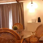 Casa Rustica - Courtyard House Dom wakacyjny *