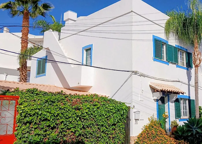 Vakantiehuis Casa Rustica - Courtyard House *