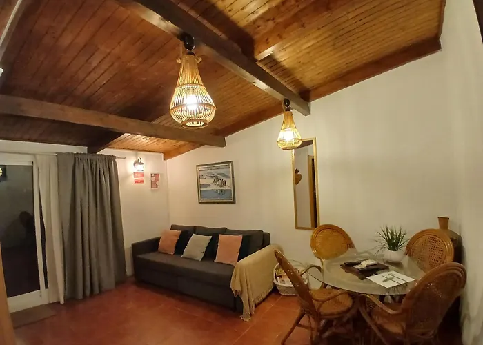 Casa Rustica - Courtyard House *