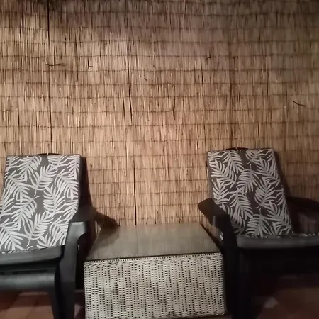 Casa Rustica - Courtyard House 奥良