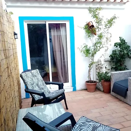 Casa Rustica - Courtyard House * Olhão