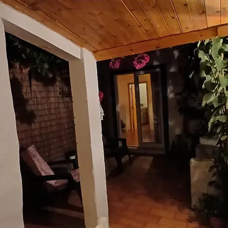 Casa Rustica - Courtyard House Ferienhaus